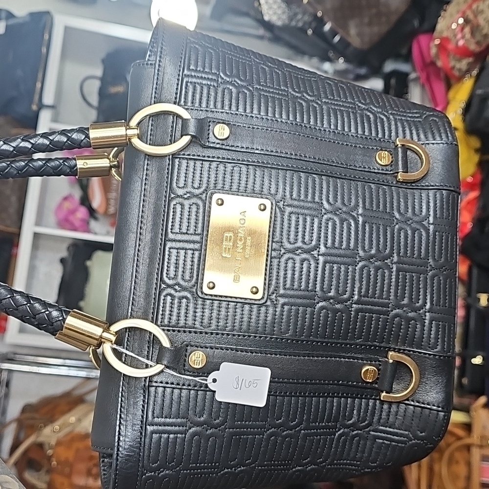 balenciaga korea #2 bucket